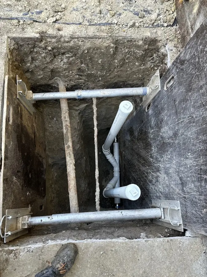 Experienced plumber completing Drain Cleaning work in Orrville